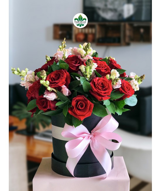 Caja decorada Umaima